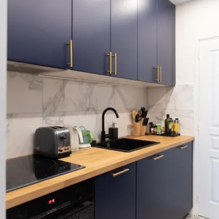 Refurbished T2 Near Place Du Trocadero Lejlighed *