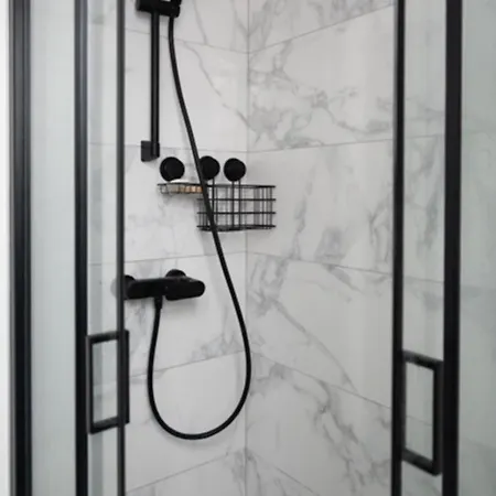 Refurbished T2 Near Place Du Trocadero Paris