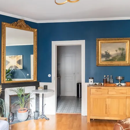 Refurbished T2 Near Place Du Trocadero * Paris